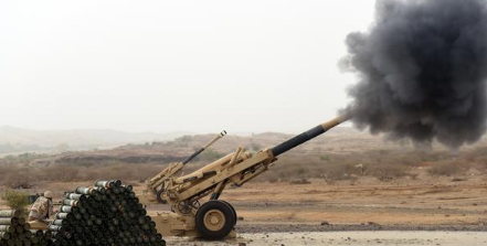 المدفعية السعودية تدك أهدافًا حوثية